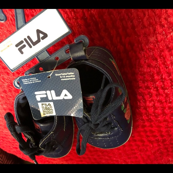 Baby FILA soft bottom SHOES - Picture 4 of 5